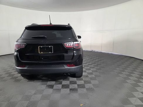 Used 2020 Jeep Compass Latitude FWD image 6