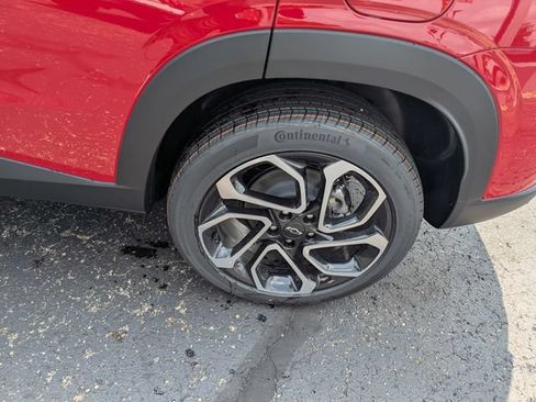 New 2026 Chevrolet Trax RS w/ Driver Confidence Package FWD image 22