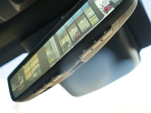 Used 2024 Subaru Solterra Touring image 29