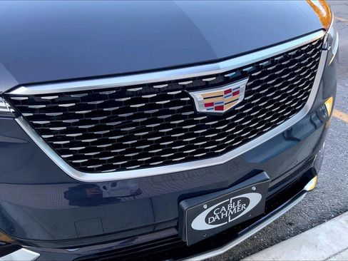 Certified 2025 Cadillac XT6 Premium Luxury image 30