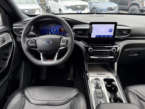 Used 2022 Ford Explorer ST w/ Equipment Group 401A image 10