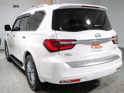 Used 2022 INFINITI QX80 Luxe w/ Cargo Package image 9
