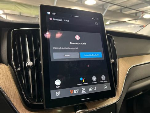 Used 2026 Volvo XC60 B5 Plus w/ Protection Package Premier image 16