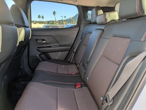New 2026 Nissan Kicks SR FWD image 11