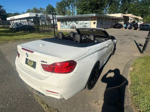 Used 2016 BMW M4 Convertible RWD image 5