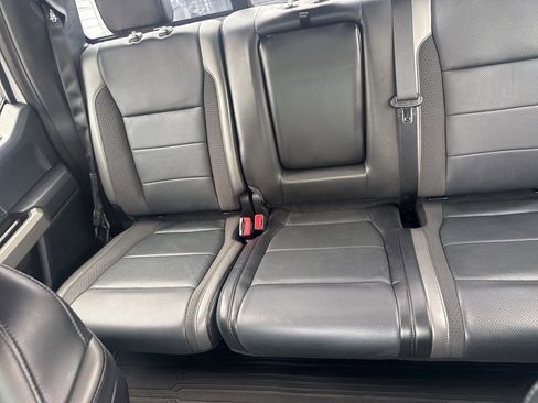 Used 2019 Ford F150 Raptor w/ Equipment Group 802A Luxury AWD/4WD image 8