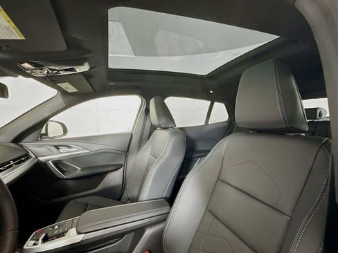 New 2025 BMW X2 xDrive28i w/ Convenience Package image 22