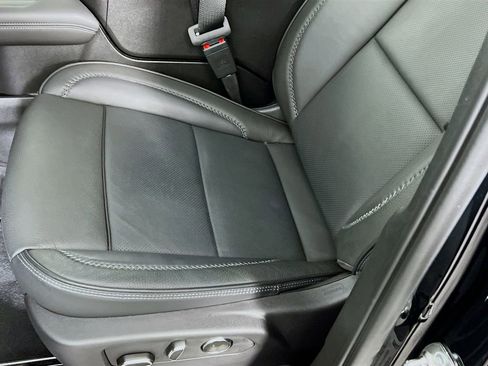 Certified 2025 GMC Yukon Denali w/ Denali Reserve Package image 19