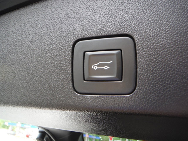 Used 2021 Buick Encore GX Select w/ Sport Touring Package AWD/4WD image 43