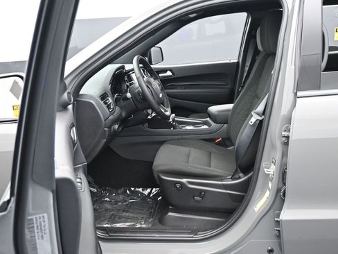 Used 2024 Dodge Durango SXT w/ 3rd Row Seating Group image 10