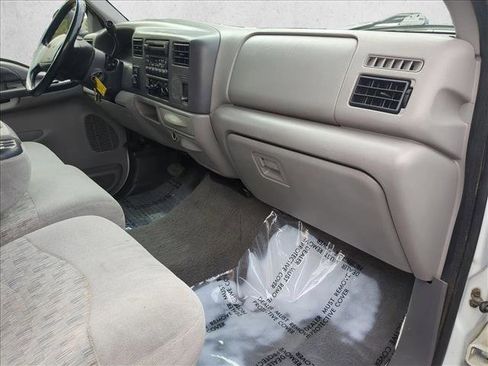 Used 1999 Ford F250 XL image 22