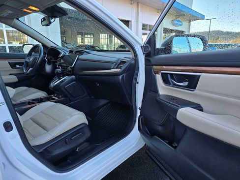 Used 2020 Honda CR-V Touring image 13