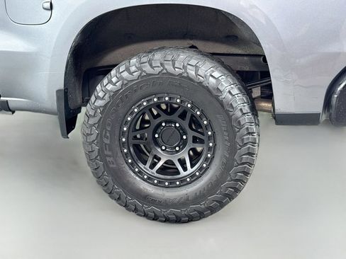 Used 2021 Chevrolet Silverado 1500 LT Trail Boss AWD/4WD image 10