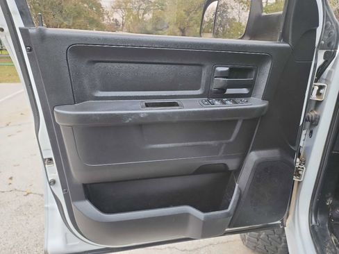 Used 2018 RAM 2500 Tradesman w/ Popular Equipment Group image 13