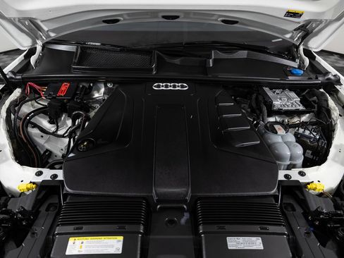 Used 2021 Audi Q7 2.0T Premium w/ Convenience Package image 52