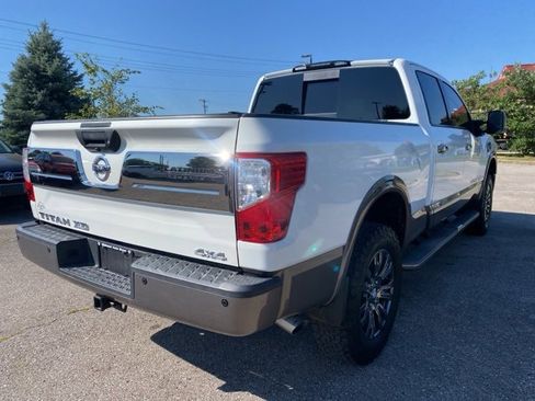 Used 2016 Nissan Titan Platinum Reserve image 6