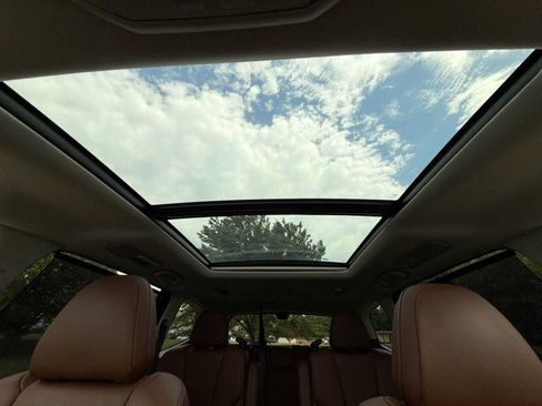 Certified 2023 Subaru Ascent Touring AWD/4WD image 16