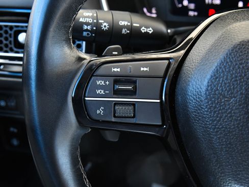 Used 2024 Honda Civic Touring image 34