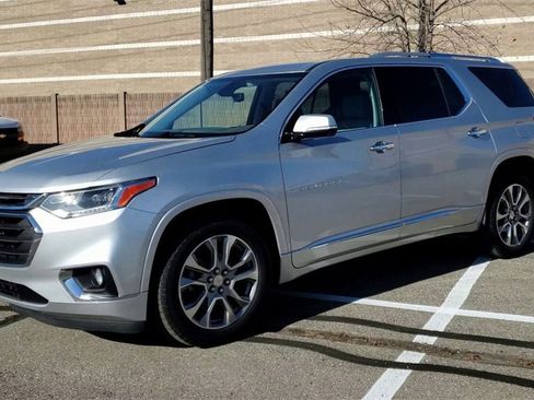 Certified 2018 Chevrolet Traverse Premier image 4