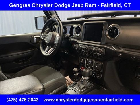 Used 2022 Jeep Wrangler Unlimited Rubicon 4xe w/ Cold Weather Group AWD/4WD image 44
