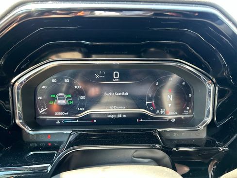 Used 2024 GMC Sierra 1500 SLT AWD/4WD image 24