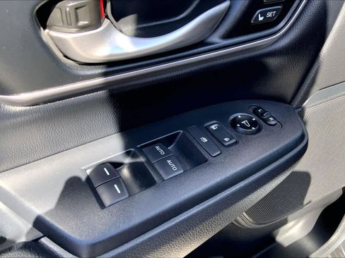 Used 2018 Honda CR-V EX-L image 36