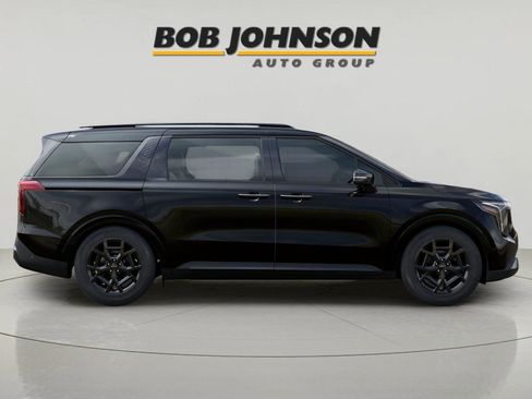 New 2026 Kia Carnival SX w/ SX Dark Edition Package FWD image 7