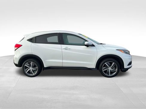 Used 2021 Honda HR-V EX image 9