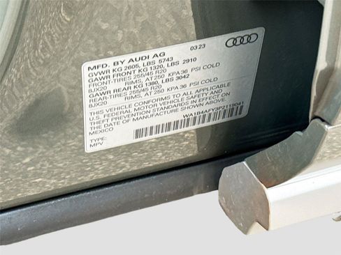Used 2023 Audi SQ5 Premium Plus w/ Premium Plus Package AWD/4WD image 32