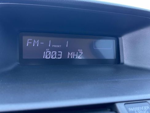 Used 2011 Honda Accord LX-P image 25