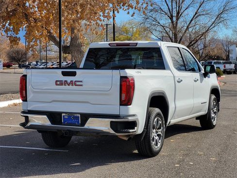 Certified 2024 GMC Sierra 1500 SLT image 3