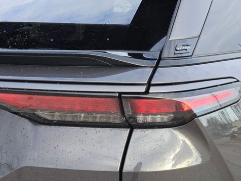 Used 2025 Jeep Wagoneer S Launch Edition image 16