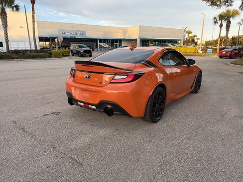 Used 2023 Toyota GR86 10th Anniversary SE image 5