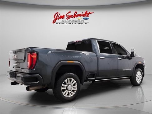 Used 2022 GMC Sierra 3500 Denali w/ Denali Ultimate Package image 6