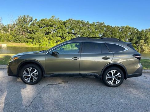Used 2020 Subaru Outback Limited w/ Popular Package #2 AWD/4WD image 3
