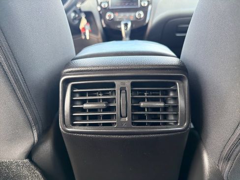 Certified 2022 Nissan Rogue Sport S FWD image 21