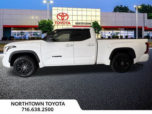 Used 2023 Toyota Tundra SR5 w/ SR5 Premium Package image 2
