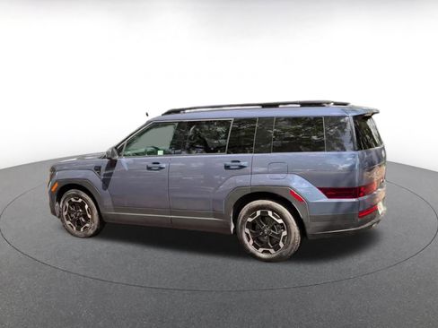 Used 2025 Hyundai Santa Fe SEL image 10