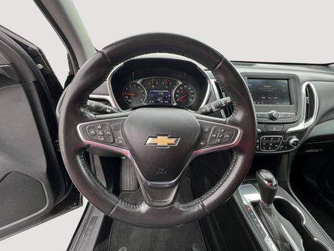 Used 2020 Chevrolet Equinox LT image 37