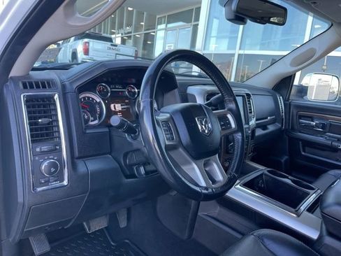 Used 2015 RAM 2500 Laramie w/ Convenience Group image 8