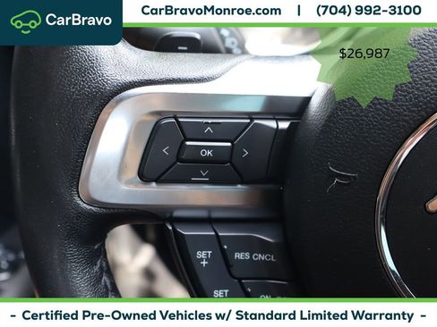 Used 2017 Ford Mustang GT w/ Black Accent Package RWD image 20