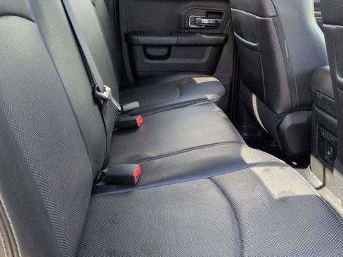 Used 2016 RAM 1500 Laramie AWD/4WD image 29