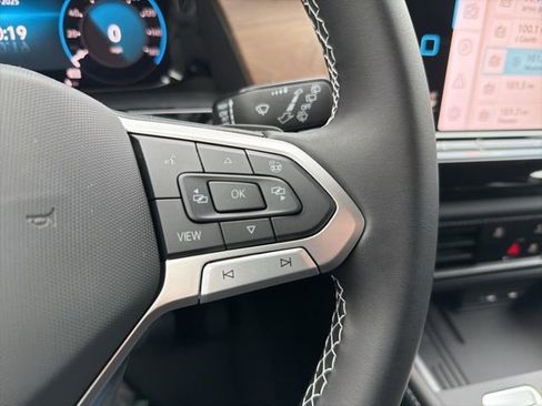 New 2026 Volkswagen Atlas SE AWD/4WD image 14