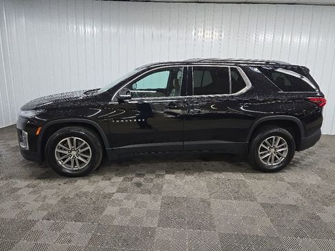 Used 2023 Chevrolet Traverse LT AWD/4WD image 5