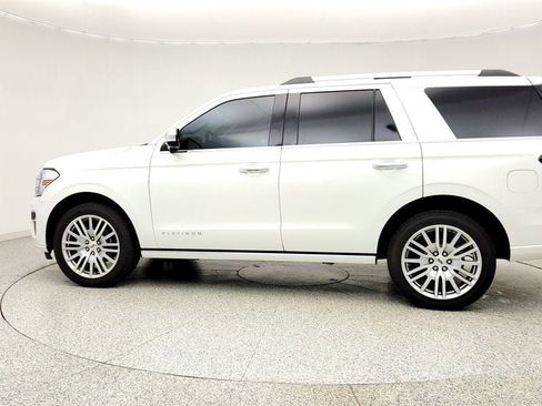 Used 2024 Ford Expedition Platinum AWD/4WD image 8