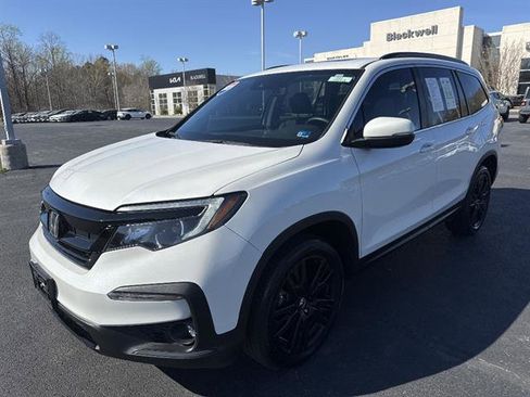 Used 2021 Honda Pilot Special Edition image 3