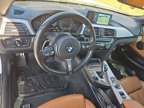 Used 2018 BMW 430i xDrive Convertible image 11