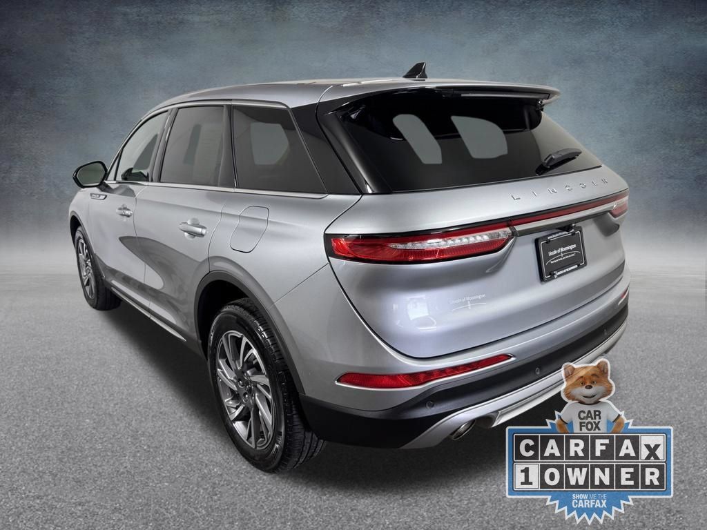 Used 2023 Lincoln Corsair AWD w/ Equipment Group 101A image 4