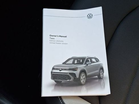 Certified 2025 Volkswagen Taos SEL w/ Black Wheel Plus Package image 26