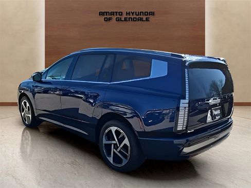 New 2026 Hyundai Ioniq 9 Calligraphy image 4